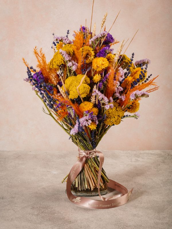 Bouquet Salento di Frida's è un mazzo con fiori secchi e stabilizzati di alta qualità