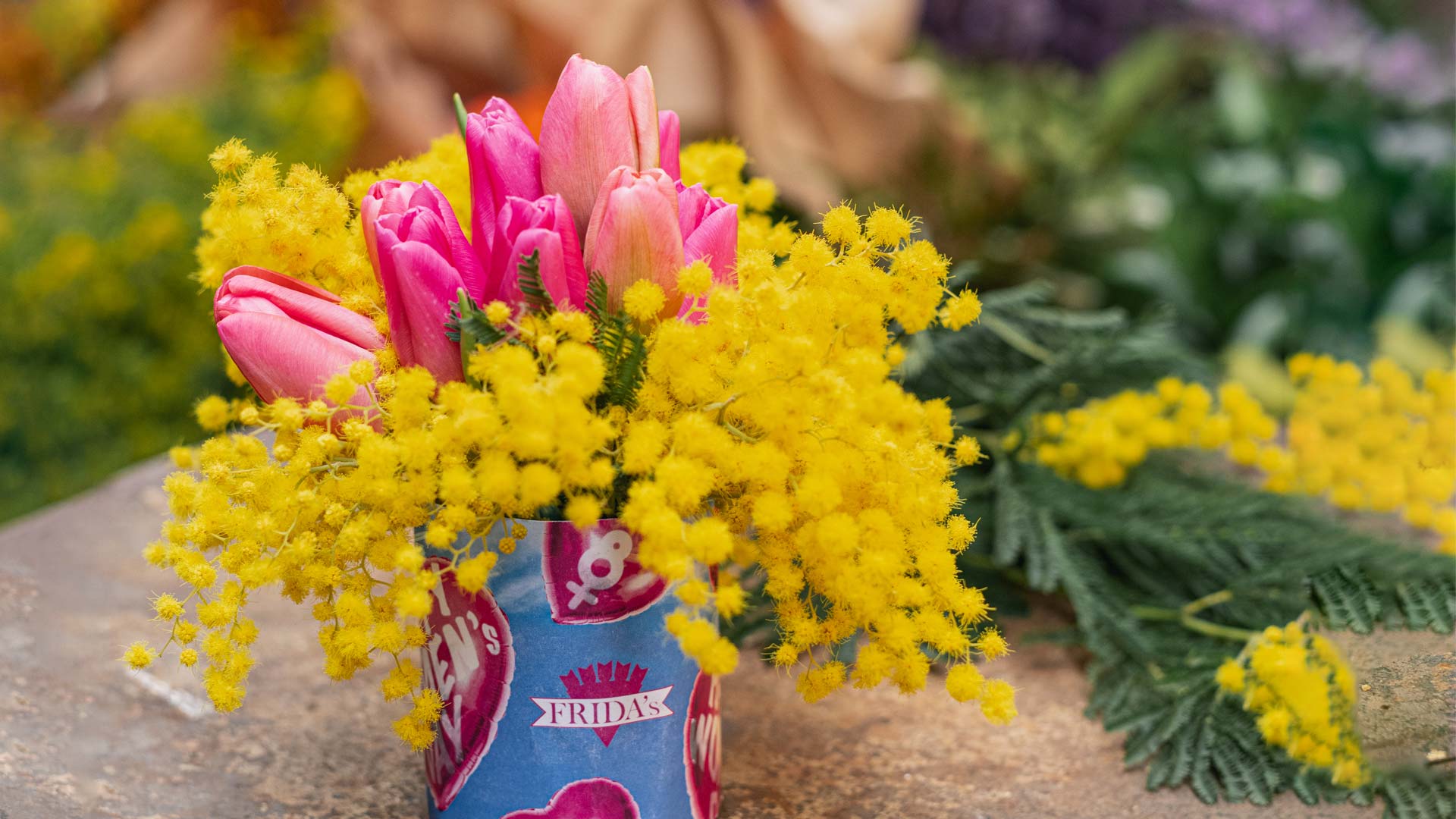 Celebra le donne con Frida's