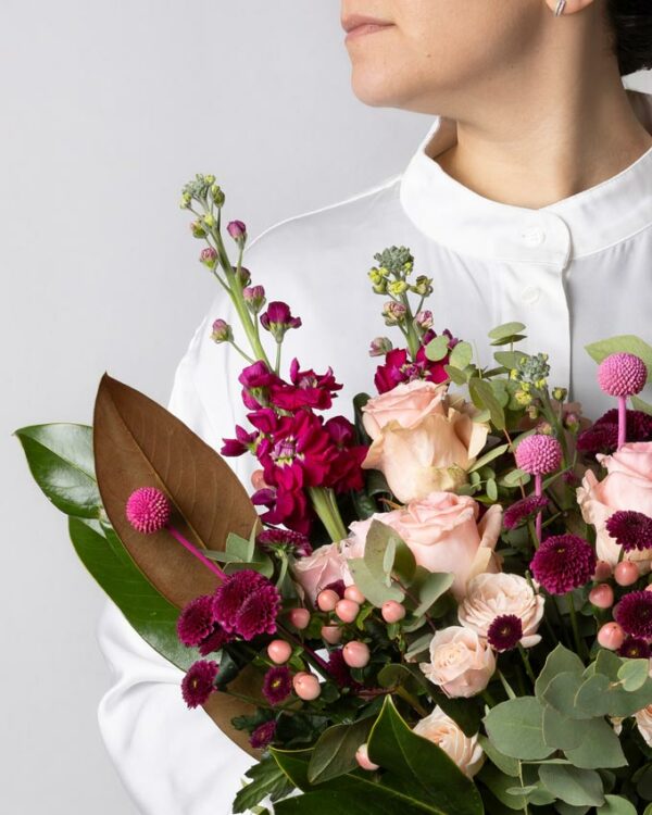Bouquet Lollipop colora l'inverno con i fiori Frida's. Fiori da regalare a San Valentino